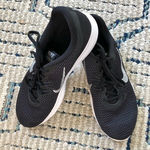 Nike Trainers Flex